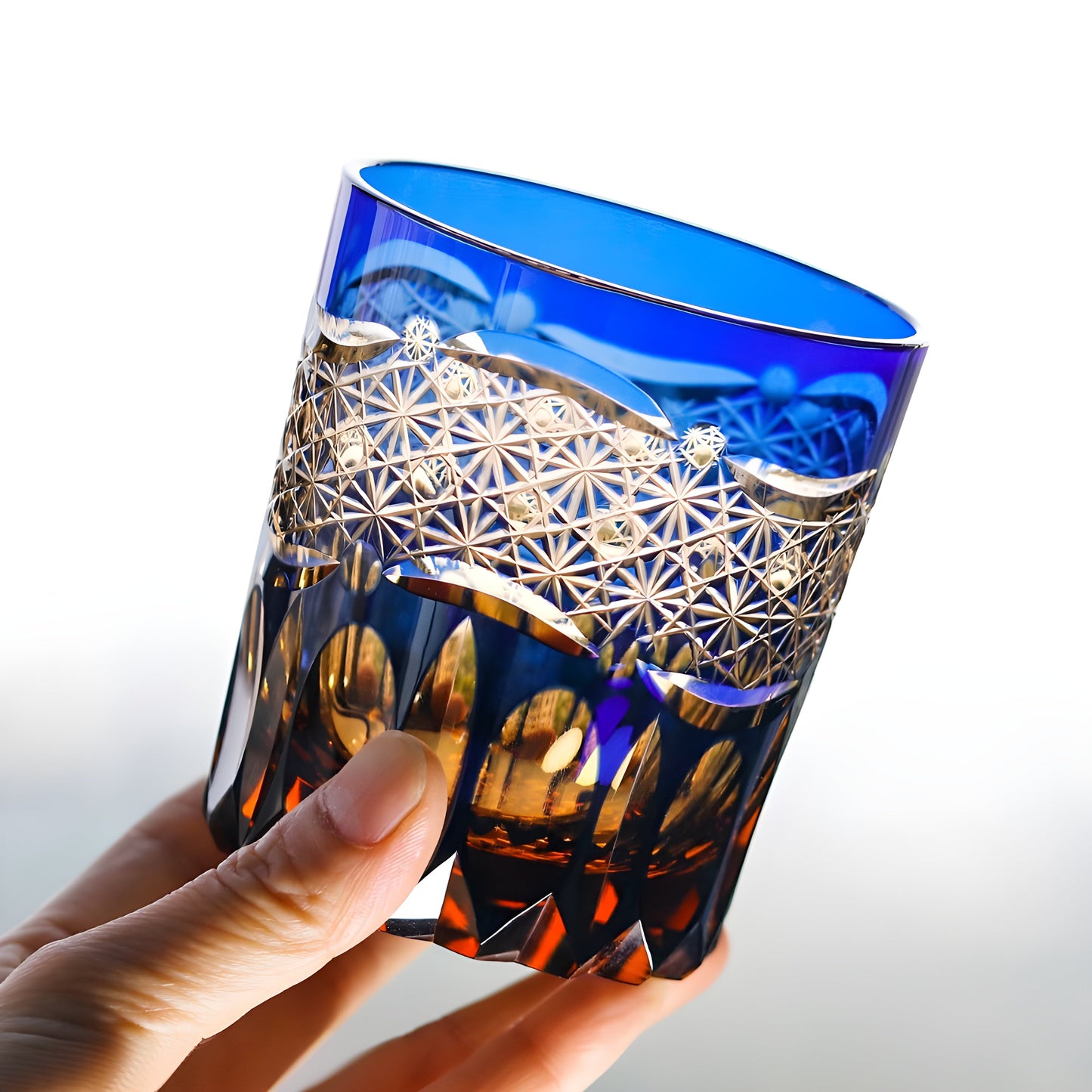 Bicchiere Edo Kiriko – 'Prisma Zaffiro' – Scatola in Legno GuerraHome