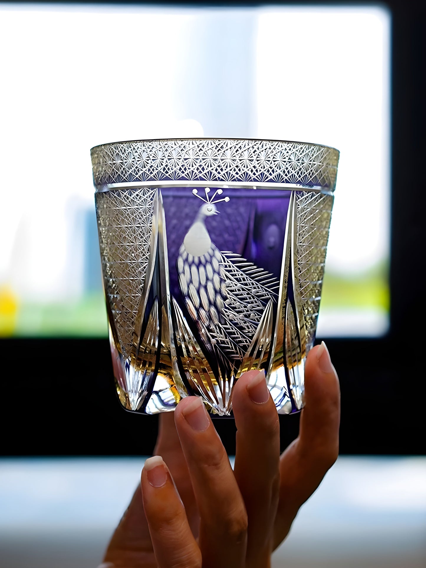 Bicchiere Edo Kiriko – ‘Pavone Viola’ – Scatola in legno GuerraHome