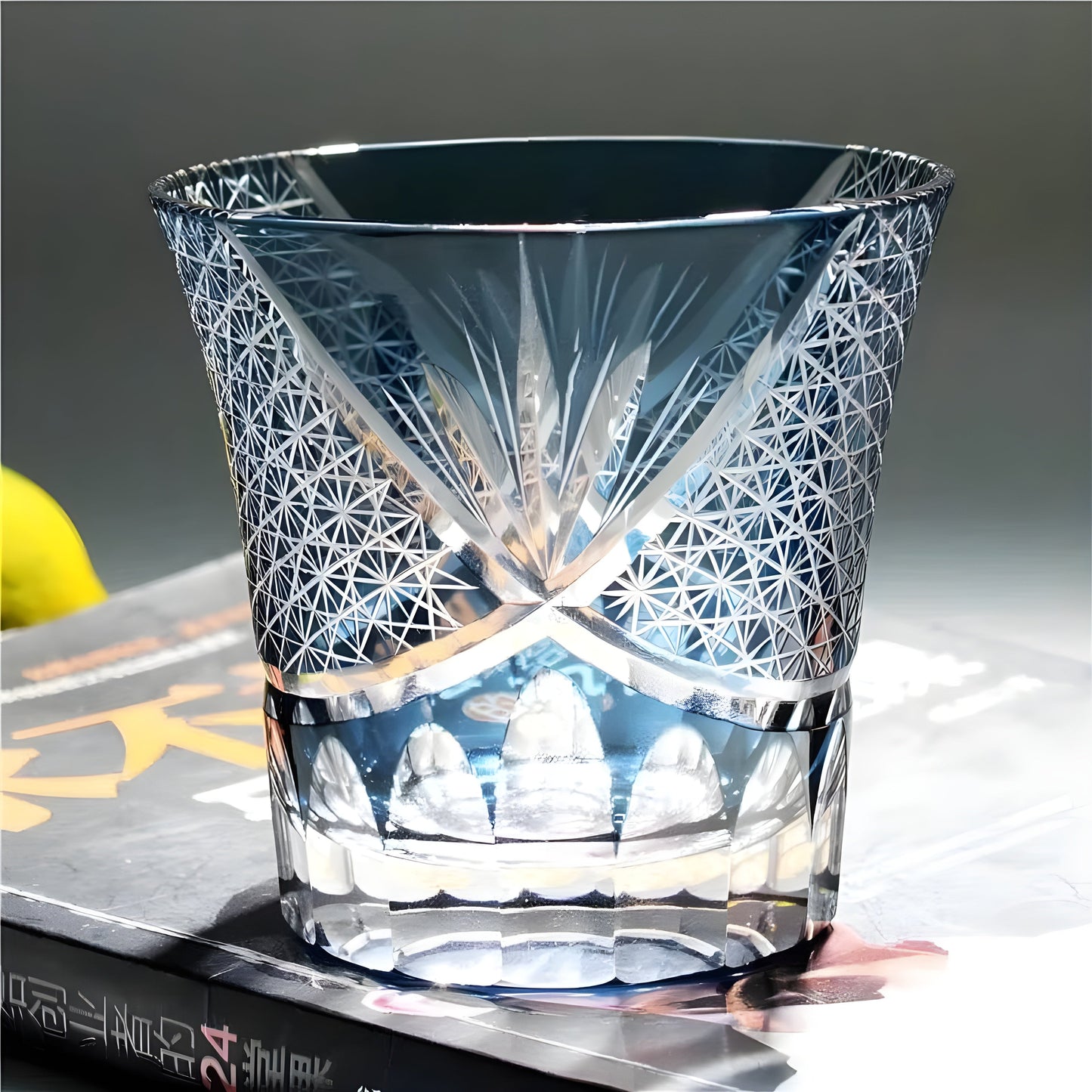 Bicchiere Edo Kiriko – 'Fiore Viola' – Scatola in legno GuerraHome